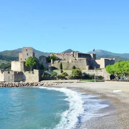 4 Personnes-terrasse-parking-clim * Collioure